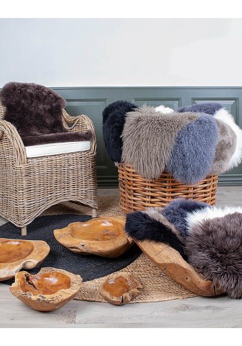 HOUSE NORDIC lammeskinn - brunt, ekte New Zealand-skinn (85x50)