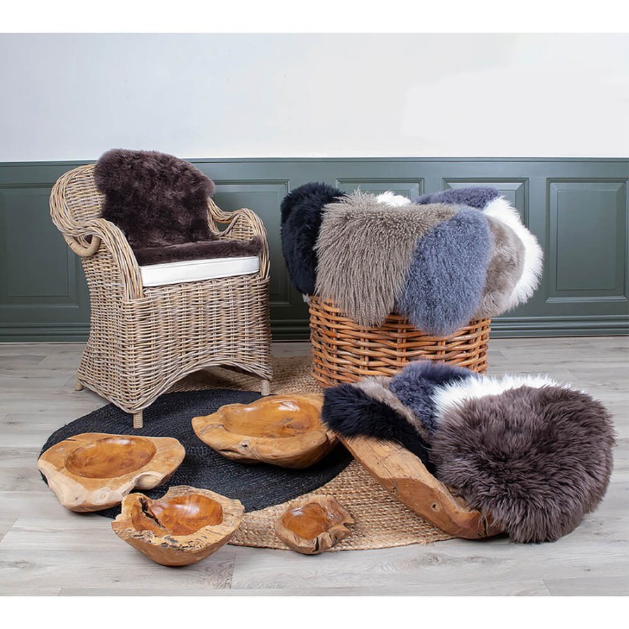 HOUSE NORDIC lammeskinn - brunt, ekte New Zealand-skinn (85x50)