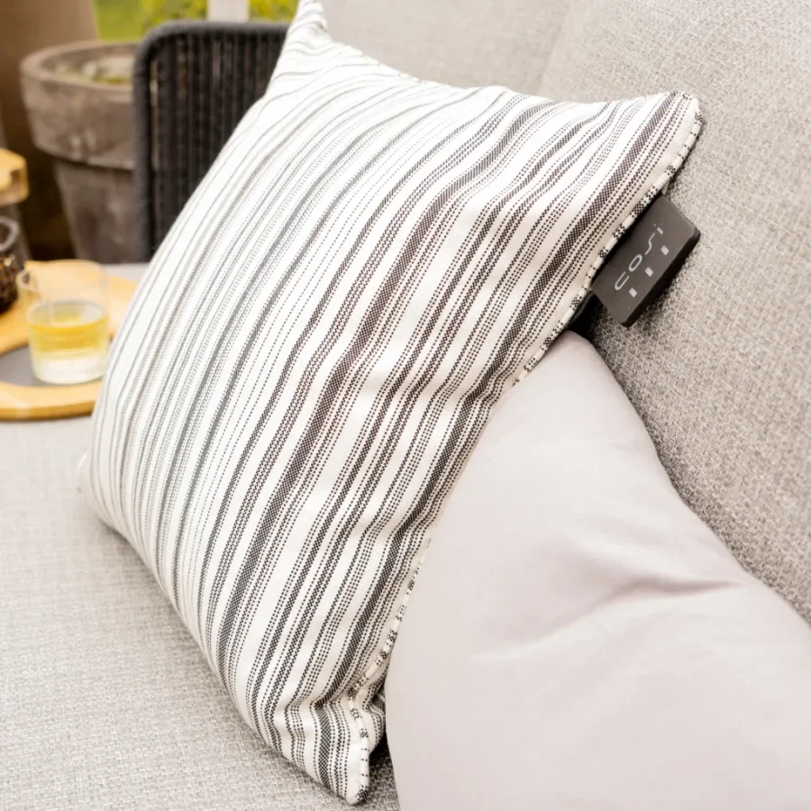 COSI FIRES Cosipillow Striped Heizkissen, Akku, quadratisch - weiß/schwarzer Stoff (50x50)