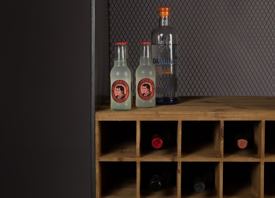 DUTCHBONE Vino vinskap, plass til 15 flasker, med glassholdere og 3 skuffer - naturlig MDF