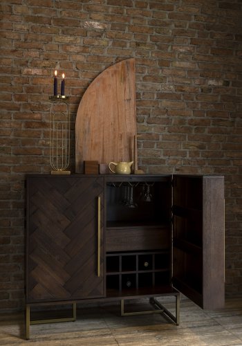 DUTCHBONE Class Weinschrank, mit 2 Türen, 2 Schubladen – braunes Fischgräten-MDF