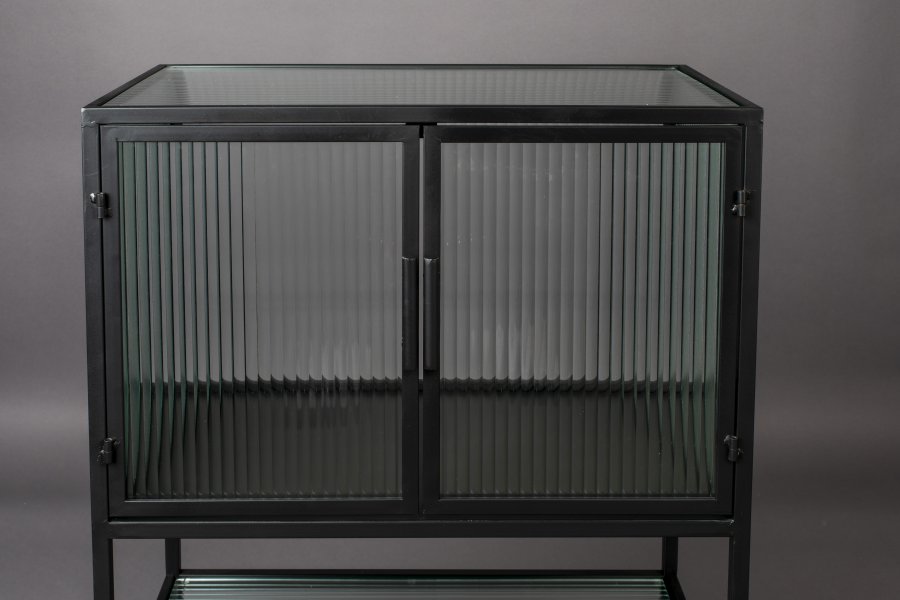 DUTCHBONE Wohnzimmerschrank S, mit 2 Türen und Regalen – Glas und schwarzes Eisen