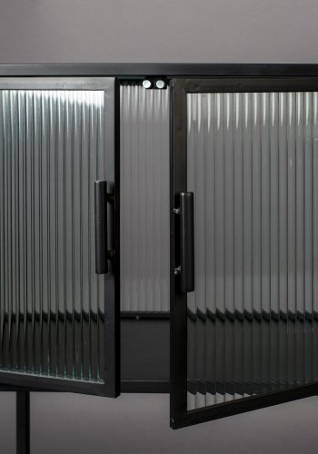 DUTCHBONE Wohnzimmerschrank S, mit 2 Türen und Regalen – Glas und schwarzes Eisen