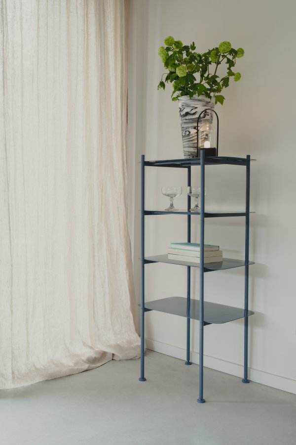 ZUIVER River bokhylle M - havbltt jern