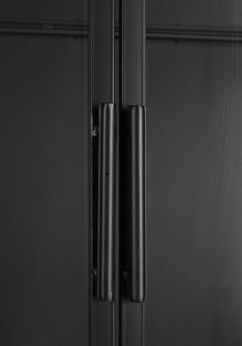 WHITE LABEL LIVING Rob L vitrineskap, m. 2 drer og 3 hyller - glass og sort jern