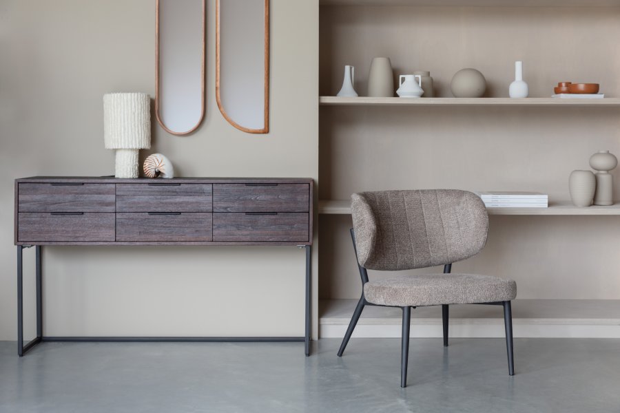 WHITE LABEL LIVING Webster skap L, m. 6 skuffer - brun gjenvunnet teak og jern