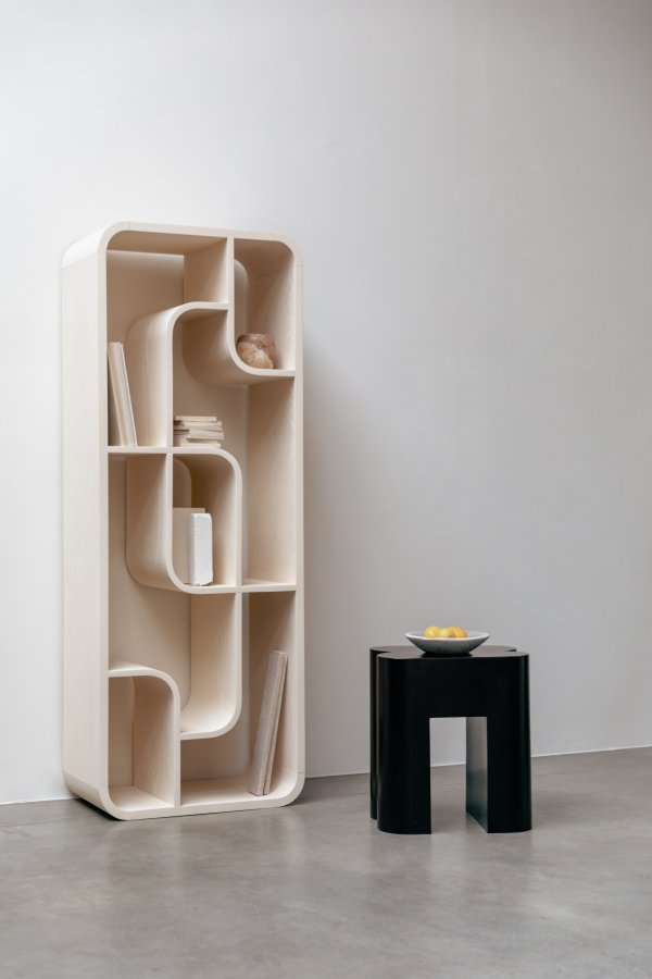 ZUIVER Seven bokhylle - beige eikefiner