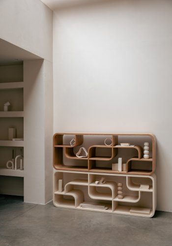 ZUIVER Seven bokhylle - beige eikefiner