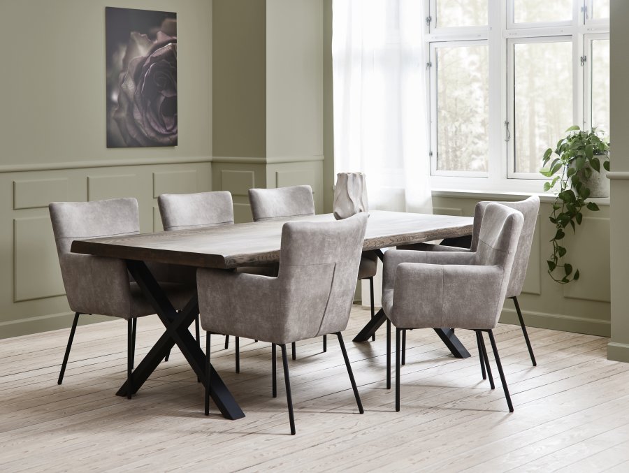 Ellie spisebordsstol, med armlener - leire mikroskinn og sort metall