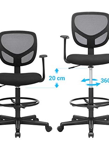 SONGMICS kontorstol, med armlener og justerbar hyde og fotsttte - sort plast og polyester mesh stoff