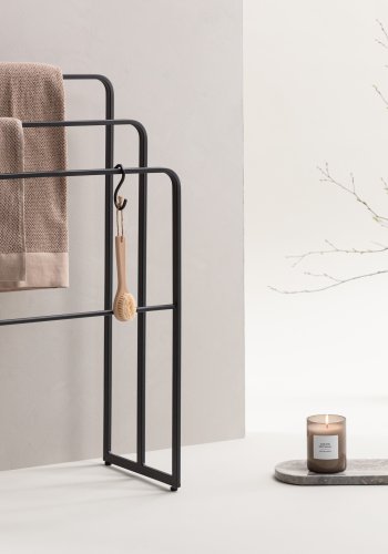 VIND COLLECTION Drammen M hndklestativ - sort stl (H:84)