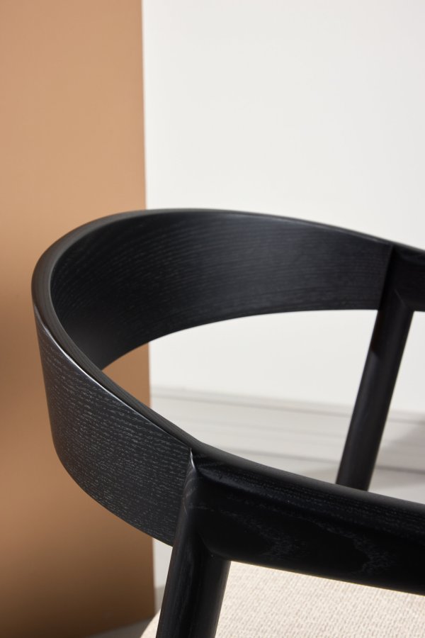 VENTURE DESIGN L�ng&ouml;n Spisestole 2-pak - Sort / Beige Stof