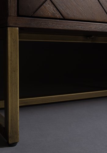 DUTCHBONE Klasse skjenk, lav, m. 4 drer og 2 hyller - brun fiskebein MDF og gull stl