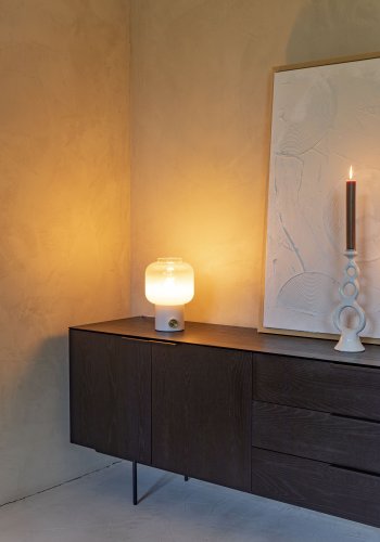 ZUIVER Travis skjenk, m. 2 drer og 3 skuffer - sort eikefiner og stl