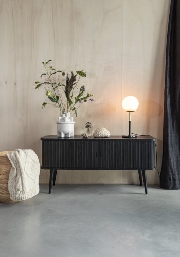 ZUIVER Barbier TV-bord, m. 2 skyvedrer - svart eikefiner og gummitre (120x40)