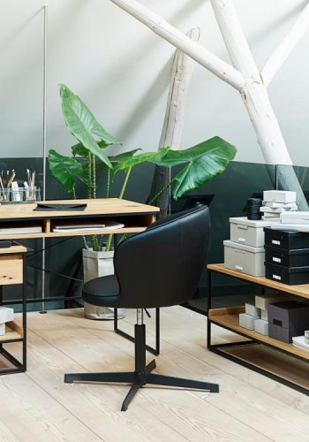 Echelon skrivebord, m. 2 rom - naturlig eikefiner/eik og sort metall (60x120)