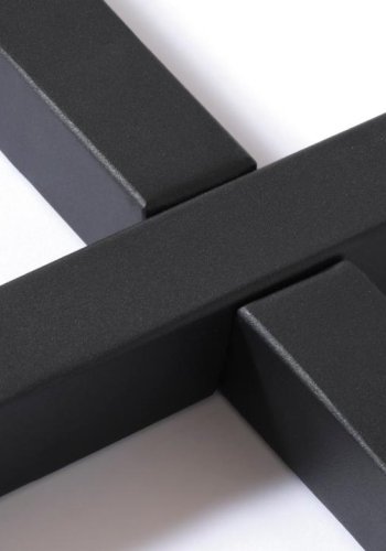 Cesura Esstisch, rund – Melamin aus natürlicher Eiche und schwarzes Metall (120)