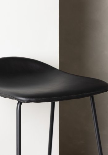 VIND COLLECTION Grebbestad barstol, med fotsttte - sort PU og sort stl