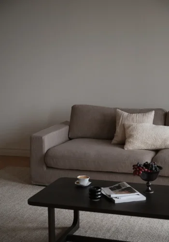 ROWICO Langdon soffa 4-sits nougattyg Casual #04