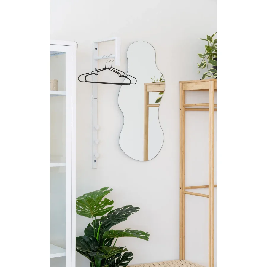 HOUSE NORDIC Trento klesstativ, veggmontert, med 3 kroker og 1 klesstang - hvitt metall