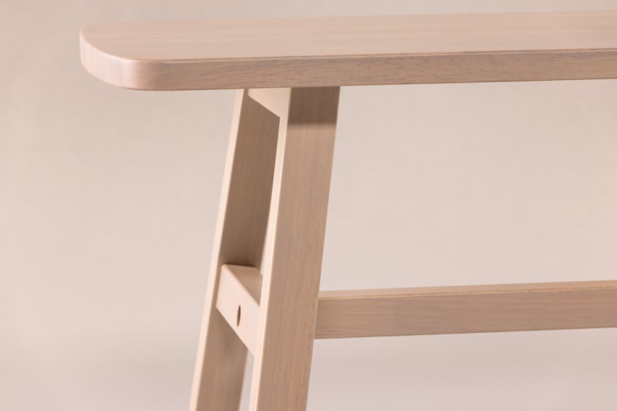 VIND COLLECTION Hälsö benk, rektangulr - hvitkalket gummitre (140x35)