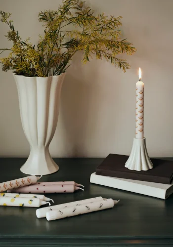 BROSTE COPENHAGEN Tulpenkerze – weißes und rosa Wachs (2er-Set)