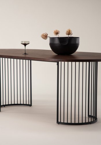 VIND COLLECTION Hamneskär spisebord, ovalt - valnttfiner og sort stl (220x110)