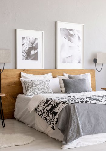 TK Torens vegglampe - naturlin og sort metall