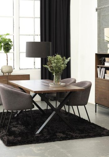 Modica-Schrank mit 2 Türen und Regalen – rauchfarbenes Eichenfurnier und schwarzes Metall