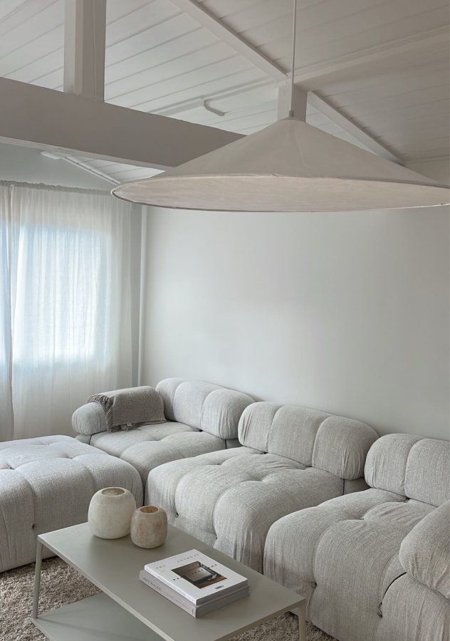 NORDV�RK Bubble L1-O1-1R-PUF hj�rnesofa - creme bouclette polyester og mat sort plast