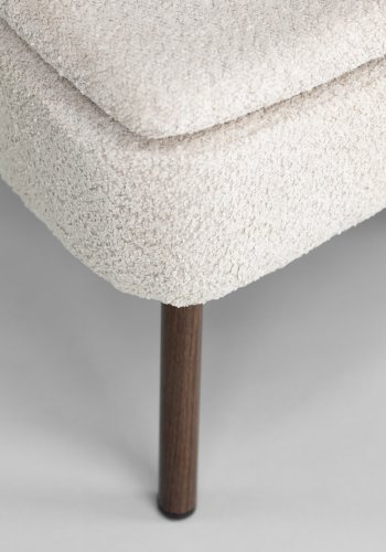 VIND COLLECTION Hällsö lenestol - beige bouclé-stoff og valnttfarget stl