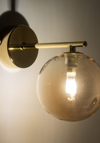 TK Estera vegglampe - gull glass og metall