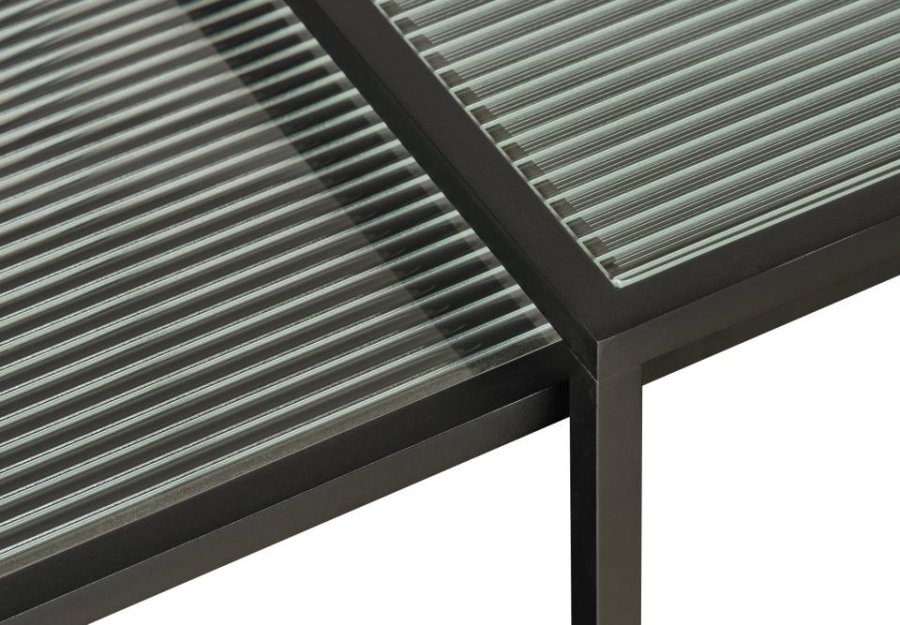 Bronco Nest Couchtisch, mit 1 Ablage – geriffeltes Glas und schwarzes Metall (60-90x60-45)