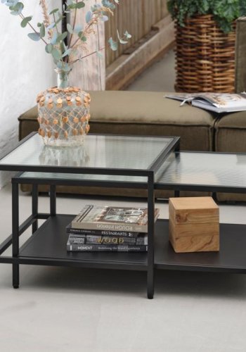 Bronco Nest Couchtisch, mit 1 Ablage – geriffeltes Glas und schwarzes Metall (60-90x60-45)