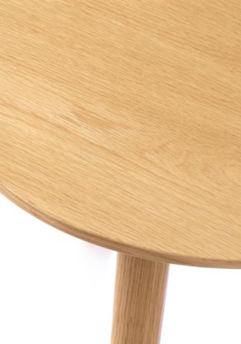 Adda Couchtisch, dreieckig - Eichenfurnier natur und Eichenlatten (2er-Set)