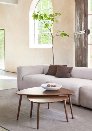 Adda salongbord, trekantet - rkt eikefiner og lamell eik (sett med 2)