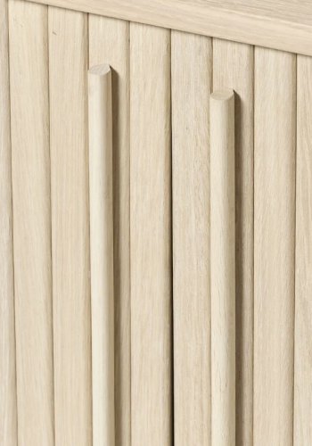 Meta sknk, m. 2 skydelger og 2 hylder, oval - hvidpigmenteret eg