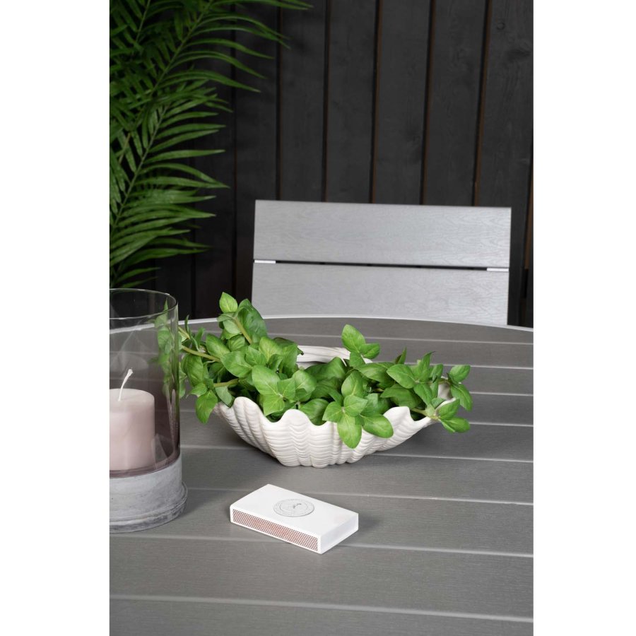 VENTURE DESIGN havest m. Parma bord ( 140) og 4 Levels stole m. armln - hvid alu/gr aintwood