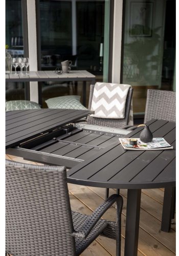 VENTURE DESIGN havest m. Marbella bord og 4 Anna stole m. armln- sort alu/rattan