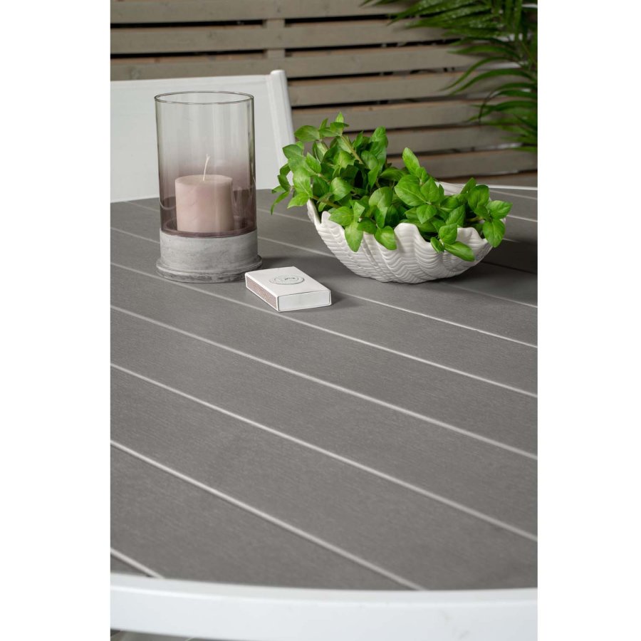 VENTURE DESIGN Gartenset mit Parma Tisch ( 140) und 6 Santorini Stühlen mit Armlehnen - Weißaluminium/Textilene