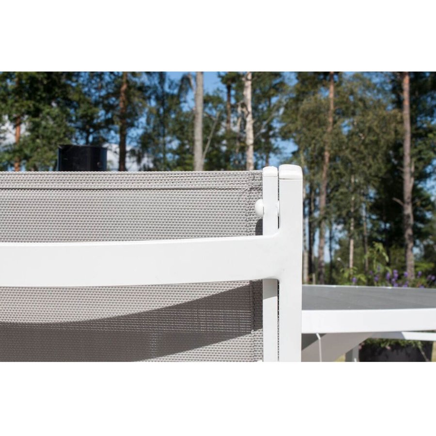 VENTURE DESIGN havest m. Parma bord (140) og 6 Copacabana stole m. armln - gr aintwood/textilene