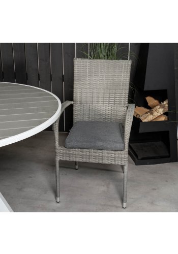 VENTURE DESIGN havest m. Parma bord (140) og 6 Anna stole m. armln - gr rattan/aintwood/hvid alu