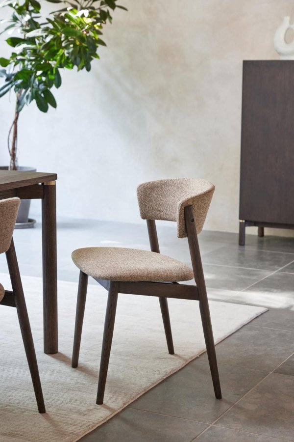 Revere spisestuestol - latte melange stoff og espresso olje