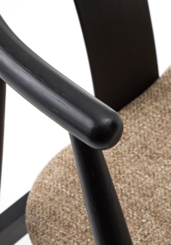 Relate spisebord stol, m. armlen - latte melange stoff og sort eik