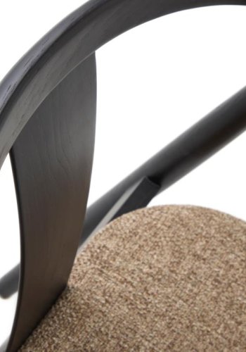 Relate spisebord stol, m. armlen - latte melange stoff og sort eik