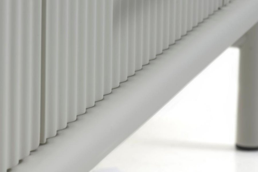 Palma TV-bord, m. 2 lger og 1 skuffe - greige MDF og metal (140x45)