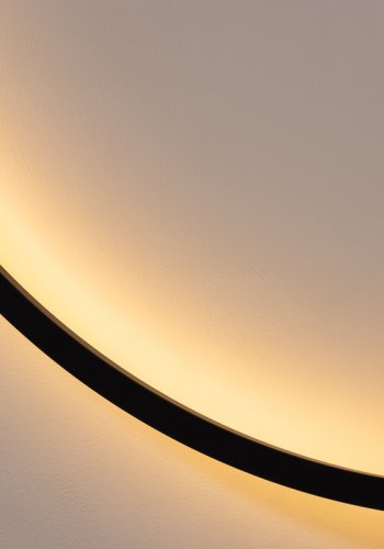 VIND COLLECTION Sörmjöle x Josefin Lustig vegglampe, LED - sort aluminium