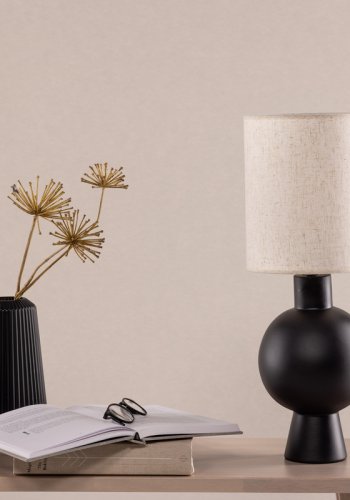 VIND KOLLEKSJON Mysterna bordlampe - beige lin og sort betong