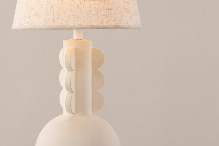 VIND KOLLEKSJON Mellerud bordlampe - beige lin og beige betong