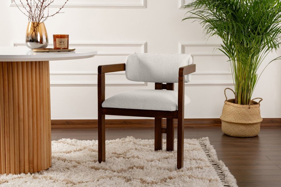 NORDV�RK Mistral matstol, med armst�d - vit polyester och valn�tsf�rgad boktr�